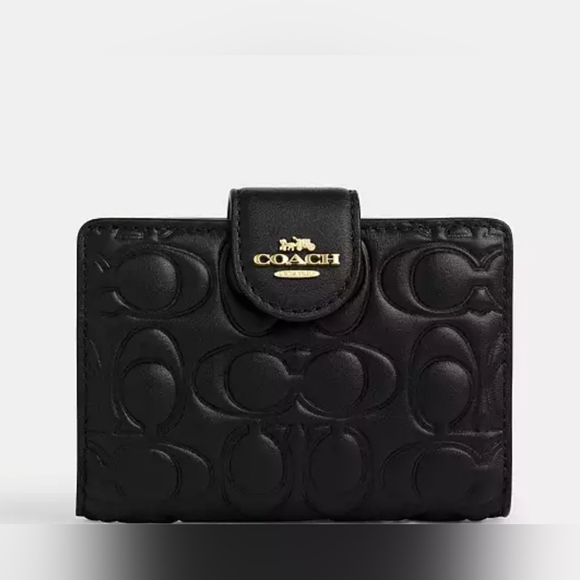 Coach Medium Corner Zip Wallet In Signature Leather - Picture 1 of 14